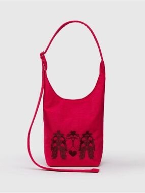 BAGGU Fuchsia Shoulder Bag with Black Embroidered Motif